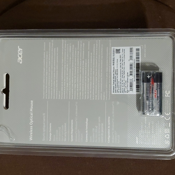 Wireless Optical Mouse - Picture 2 of 3